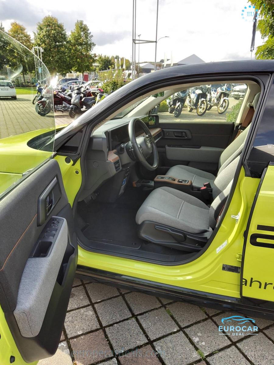 Honda e