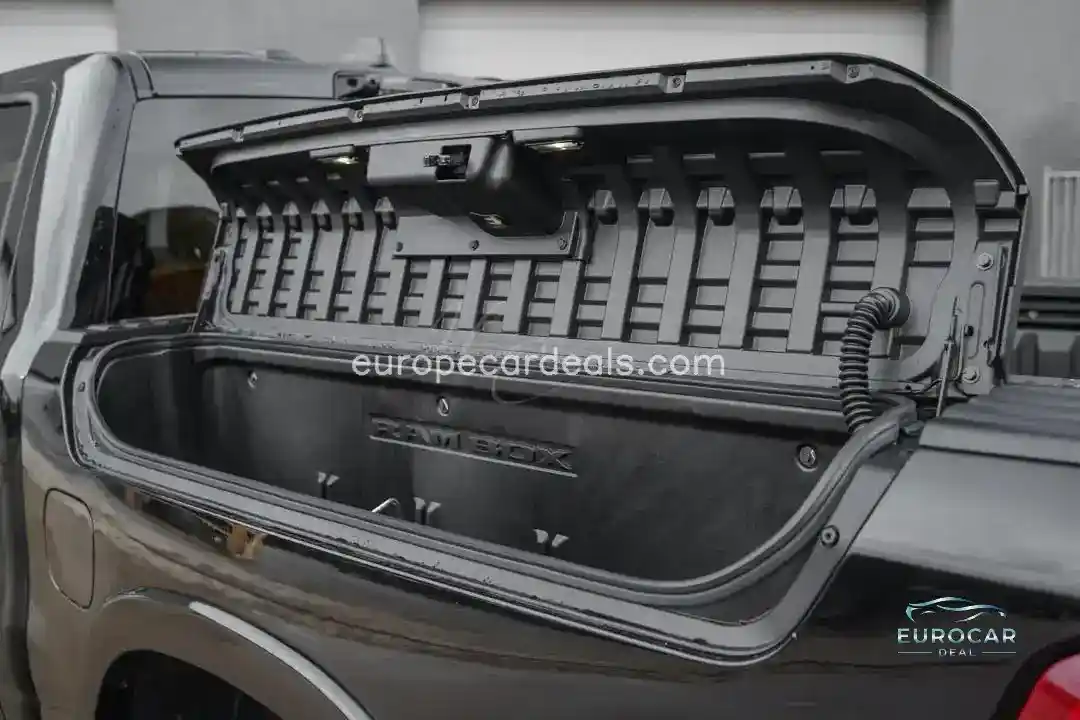Dodge RAM