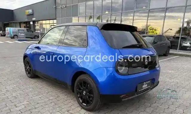 Honda e