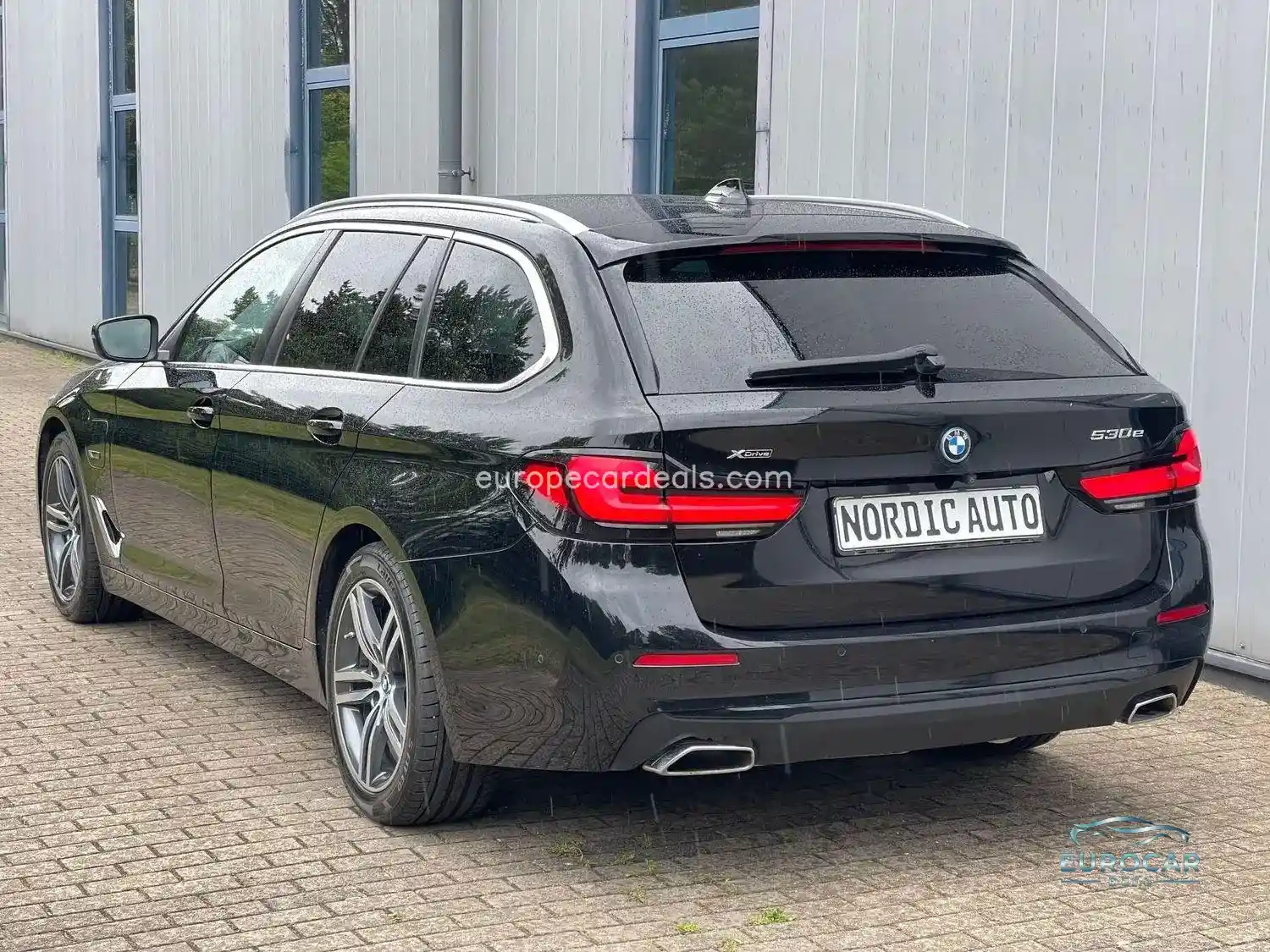 BMW 530