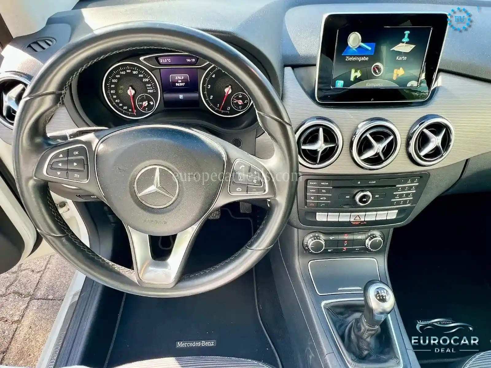 Mercedes-Benz B 180