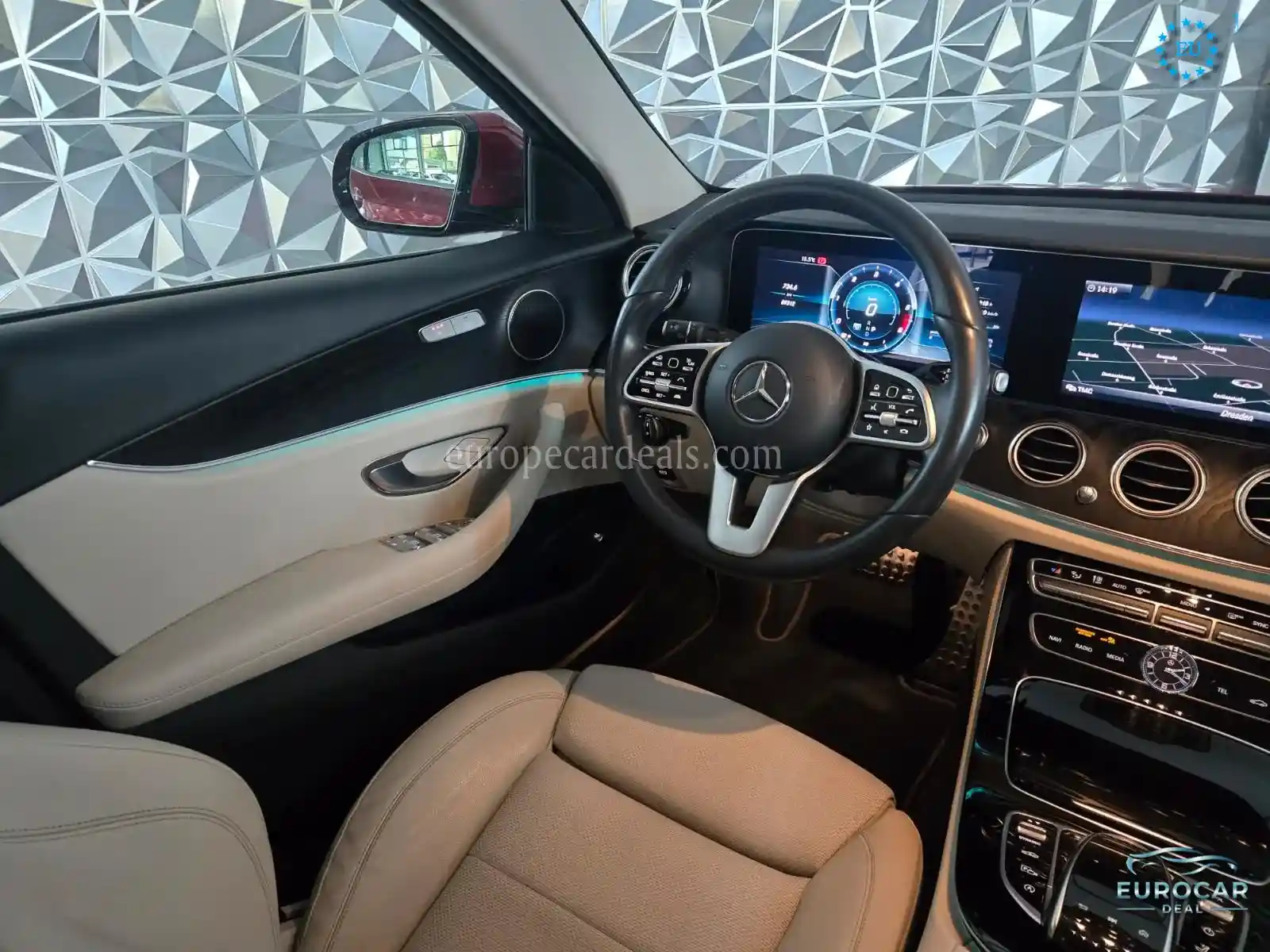 Mercedes-Benz E 220