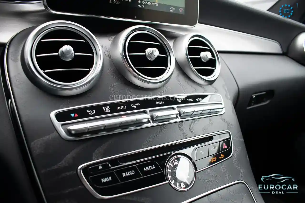 Mercedes-Benz C 63 AMG