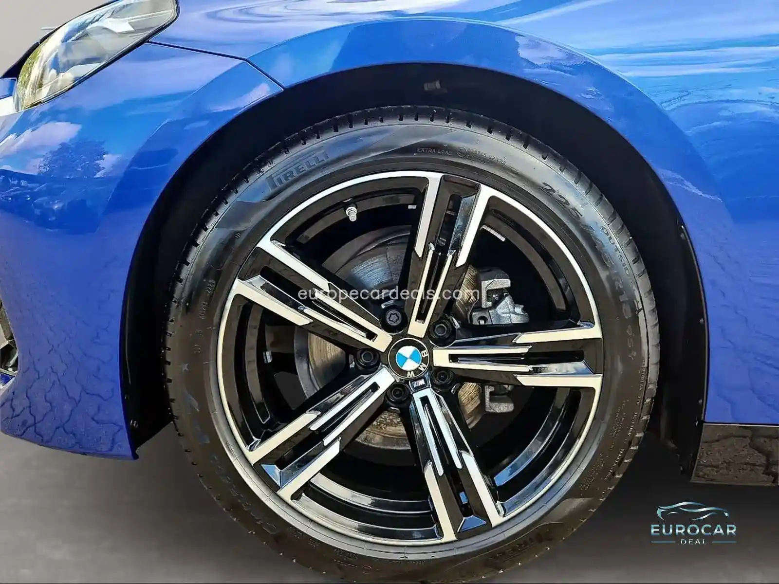 BMW 218