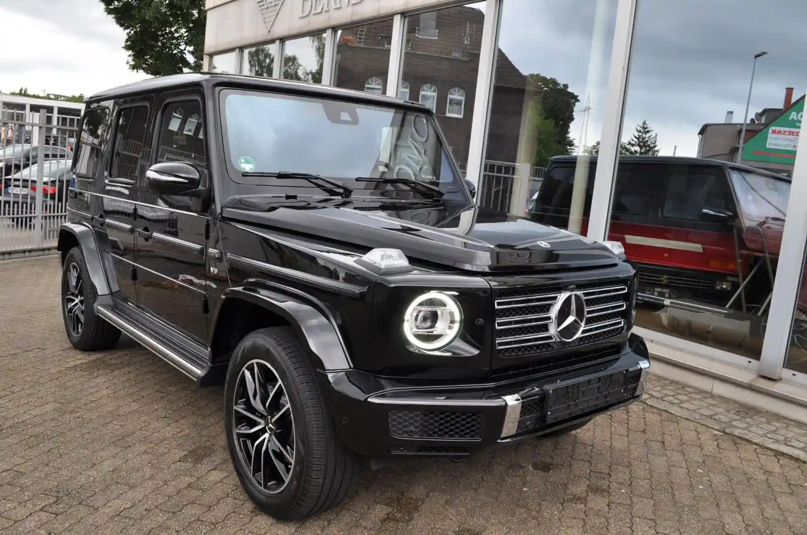 Mercedes-Benz G 500