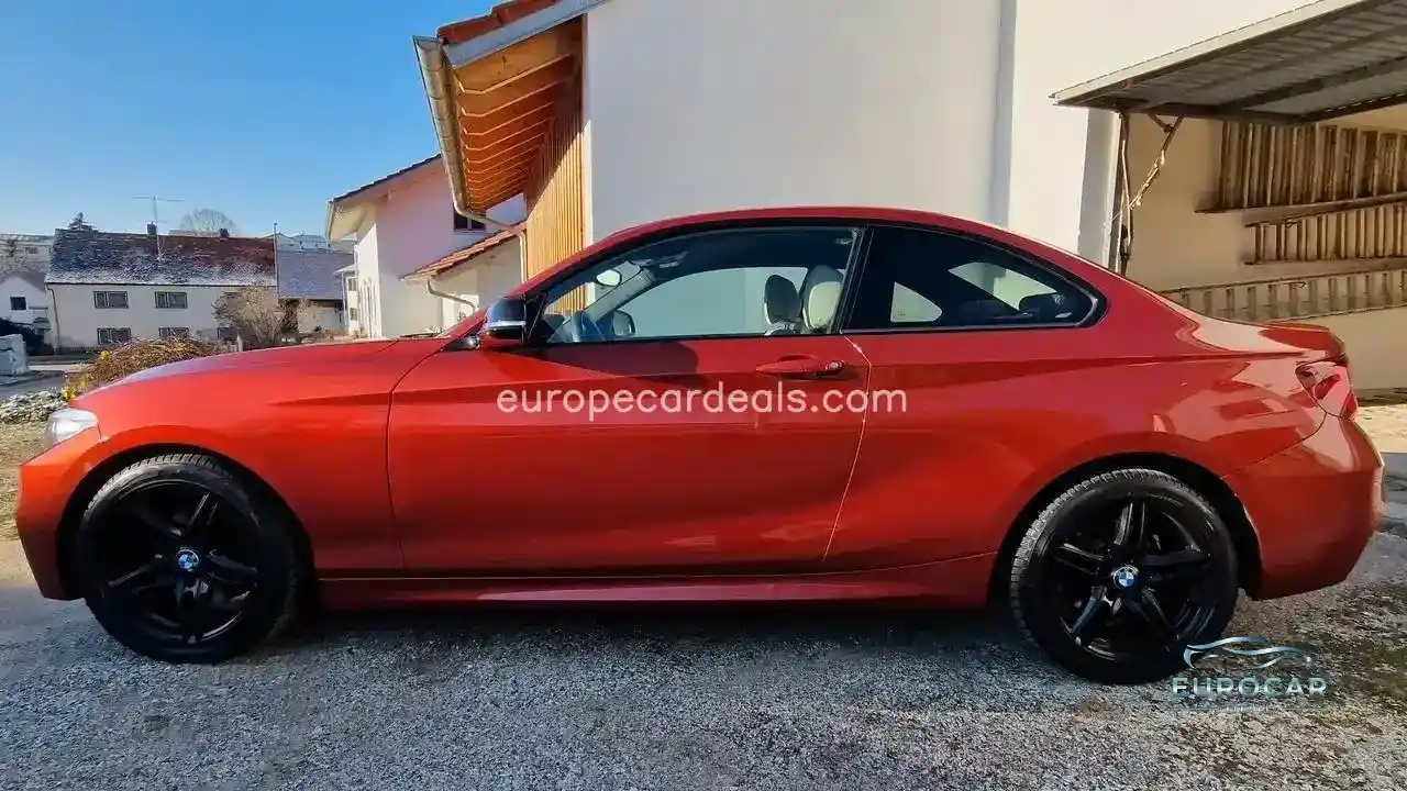 BMW 220