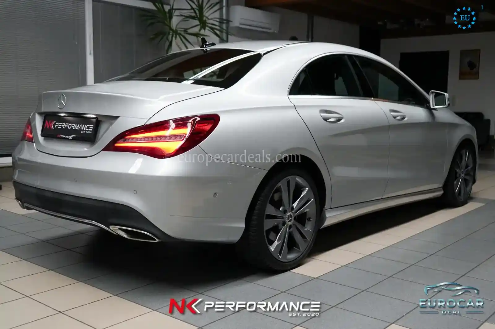 Mercedes-Benz CLA 200