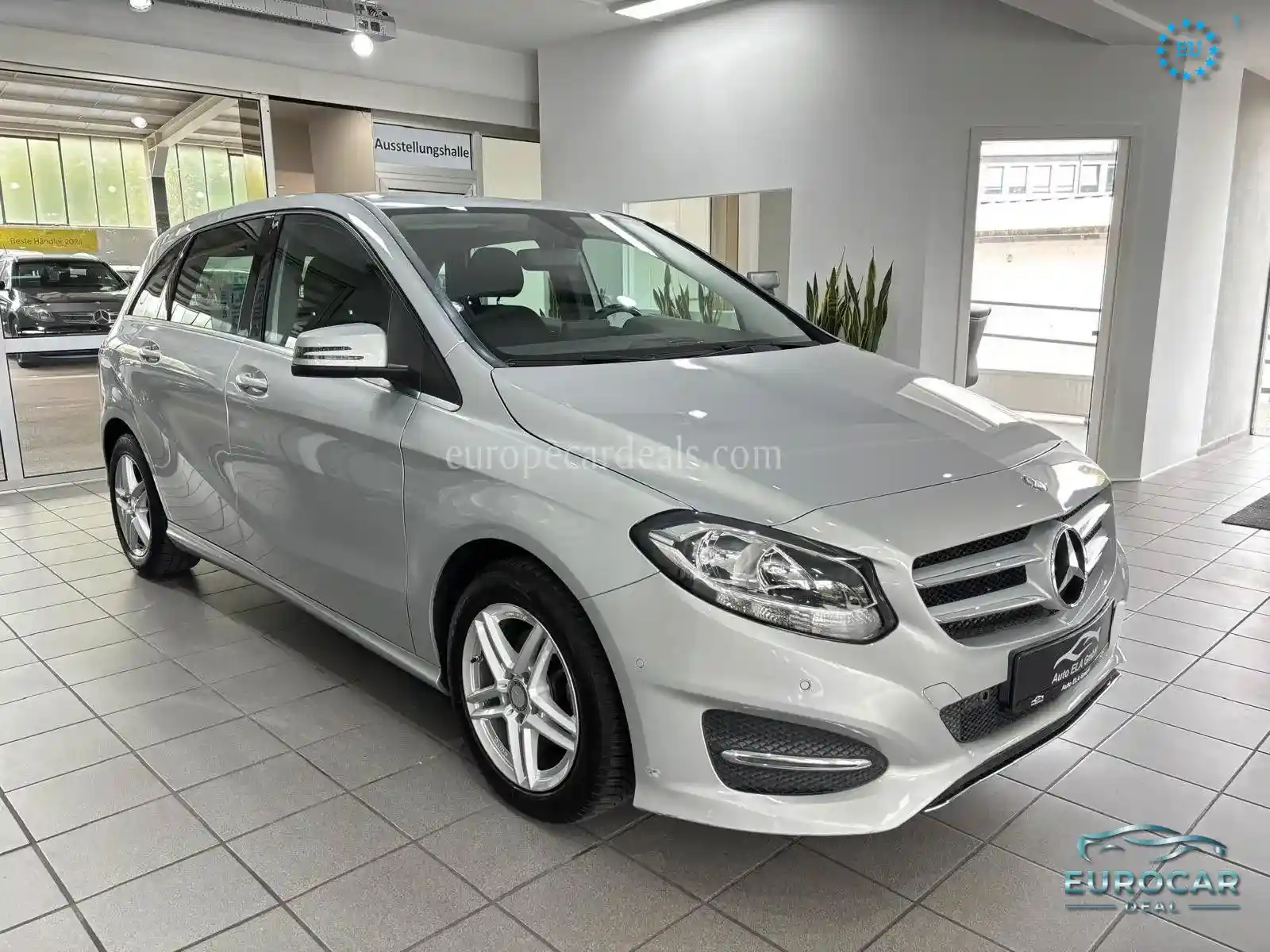 Mercedes-Benz B 180