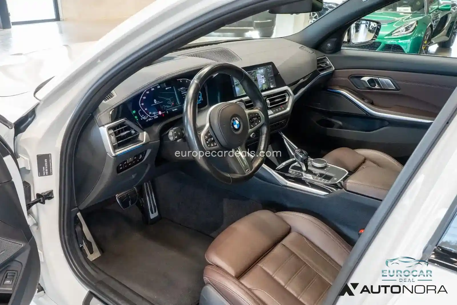 BMW 330