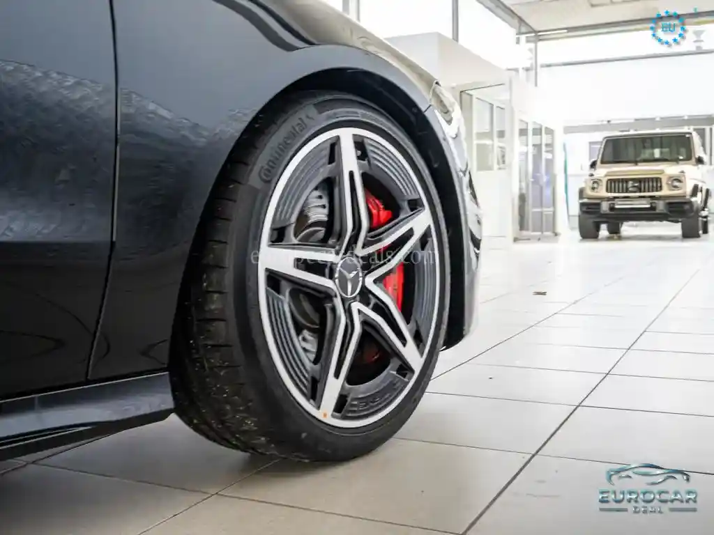 Mercedes-Benz CLA 45 AMG