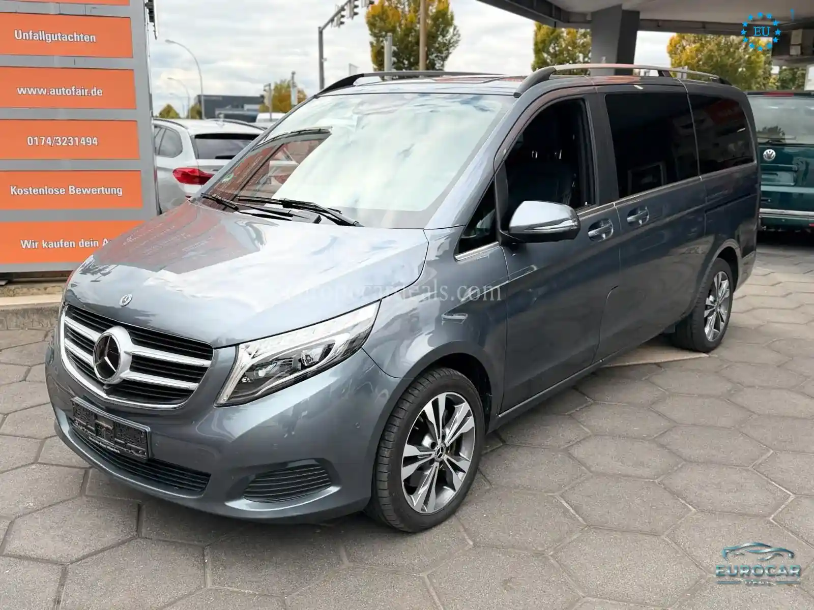 Mercedes-Benz V 250