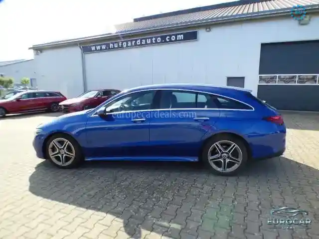 Mercedes-Benz CLA 200 Shooting Brake