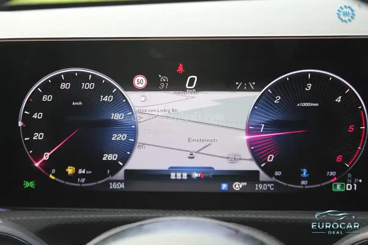 Mercedes-Benz CLA 180