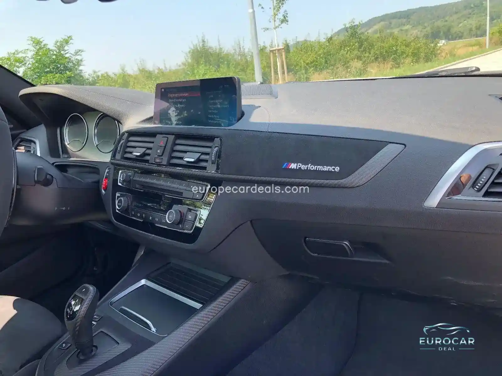 BMW M240i