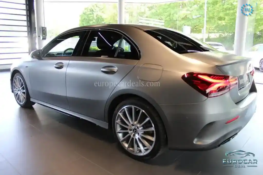 Mercedes-Benz A 250