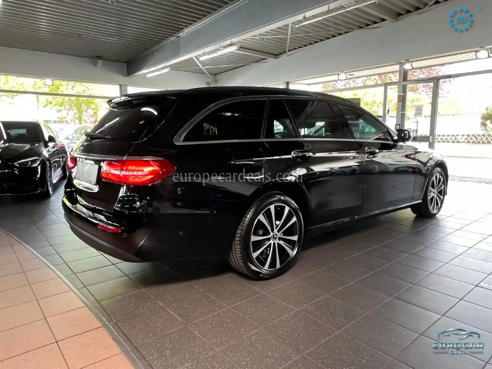 Mercedes-Benz E 300