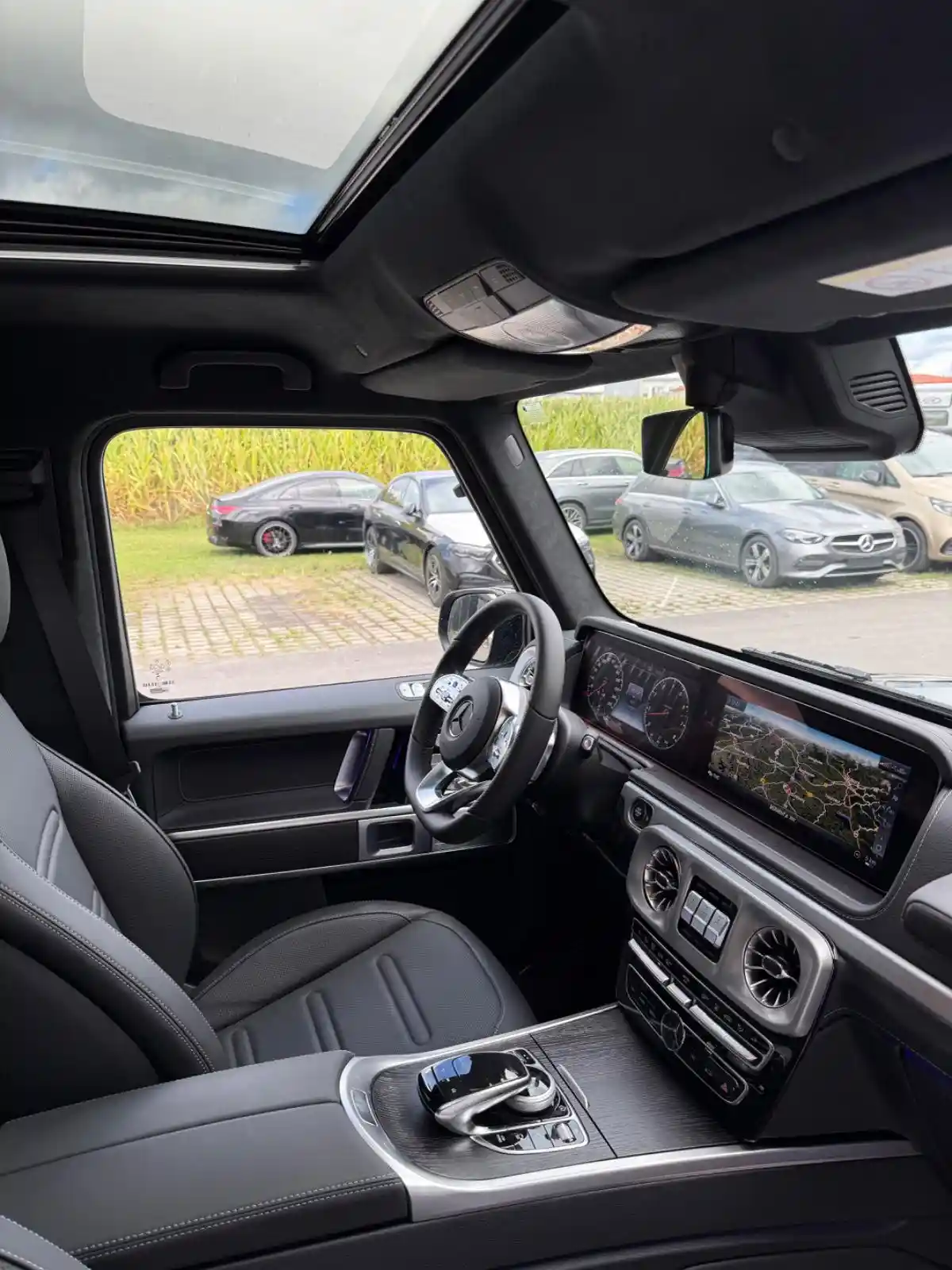 Mercedes-Benz G 500