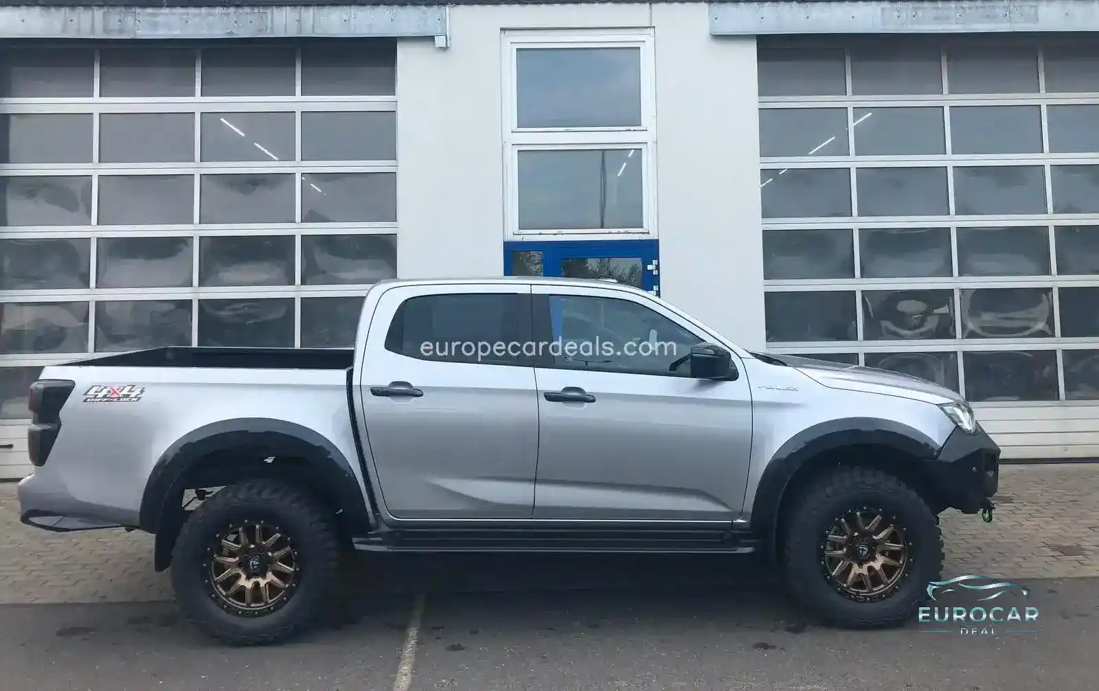 Double Cab 4×4 V-Cross MT +Offroad+Winde+