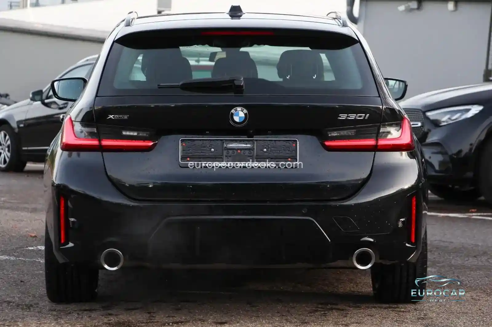 BMW 330