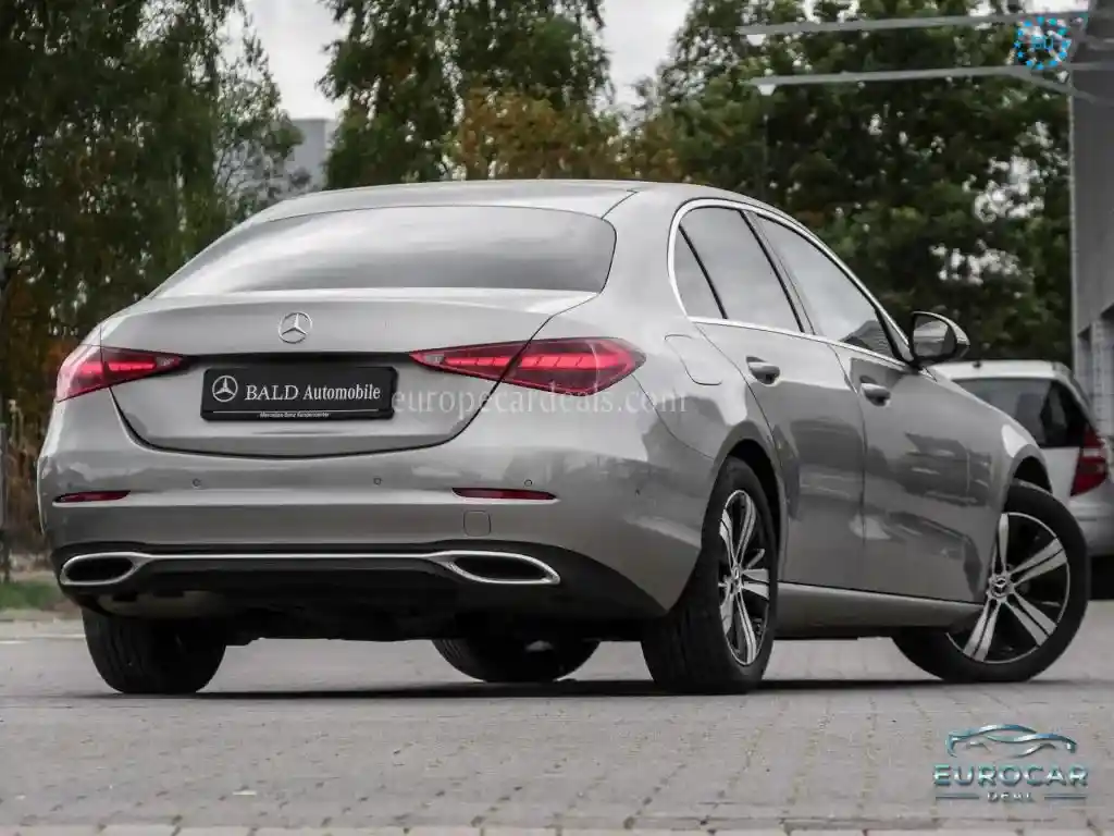 Mercedes-Benz C 180