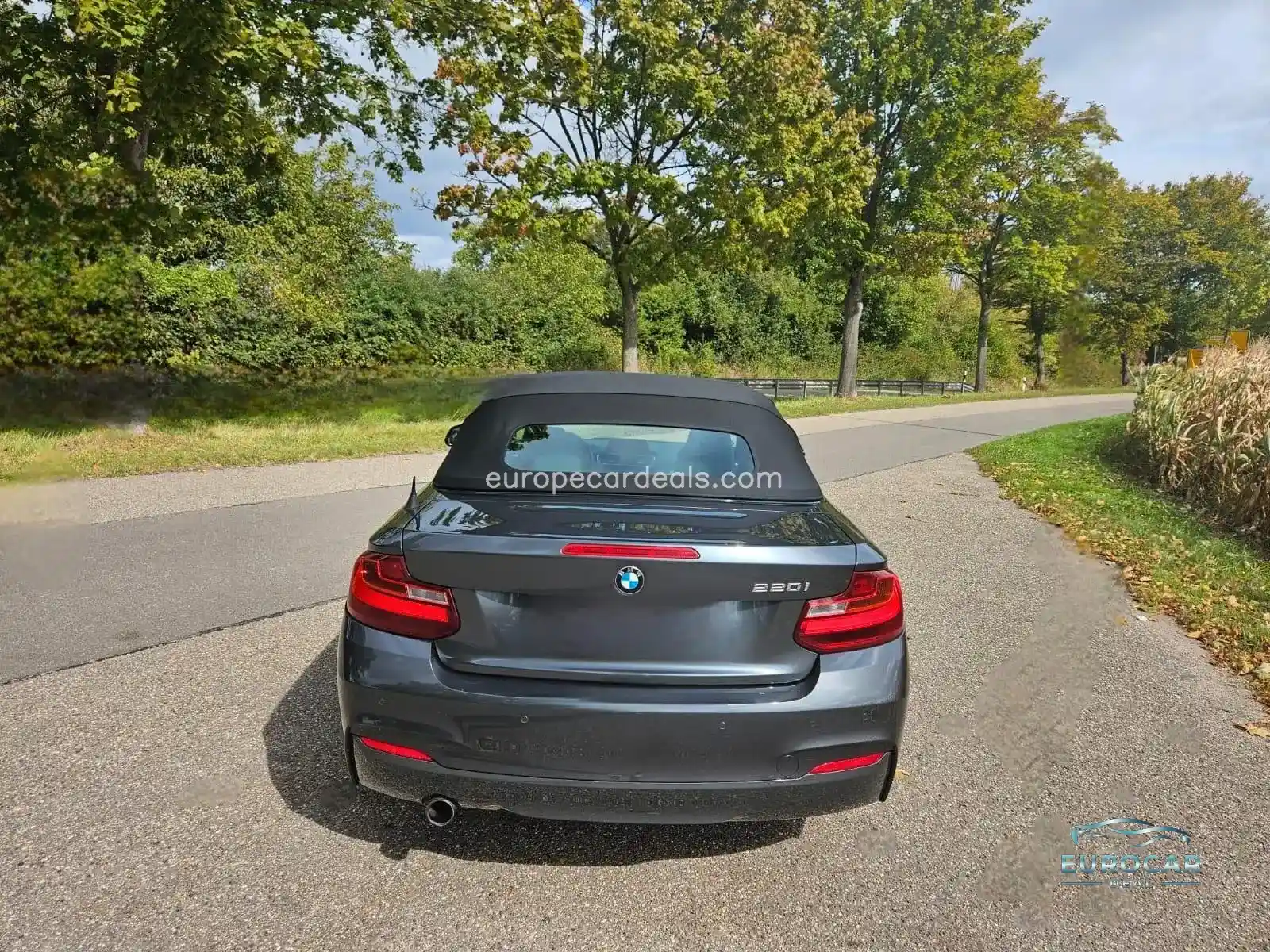 BMW 220