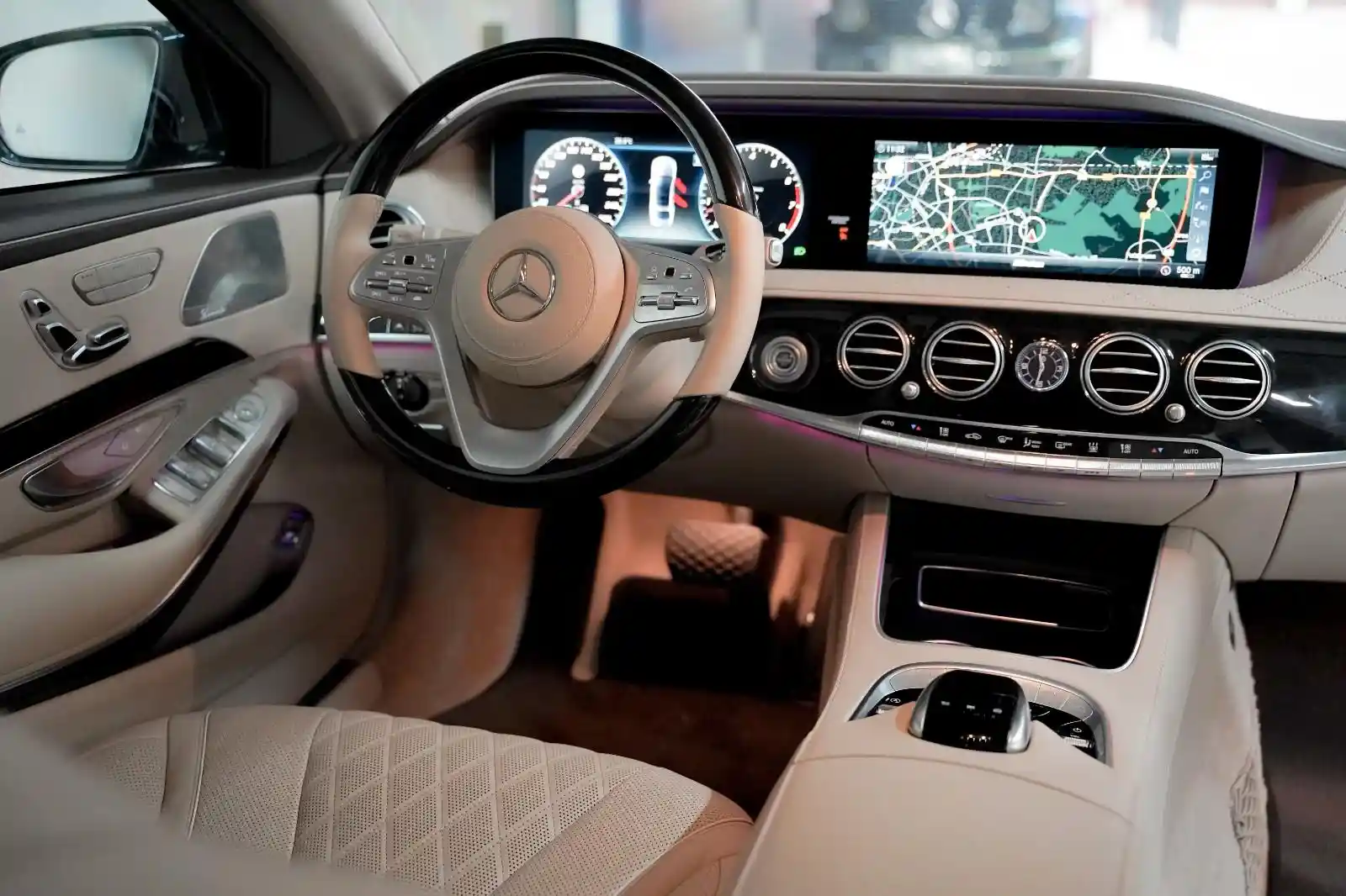 Mercedes-Benz S 600