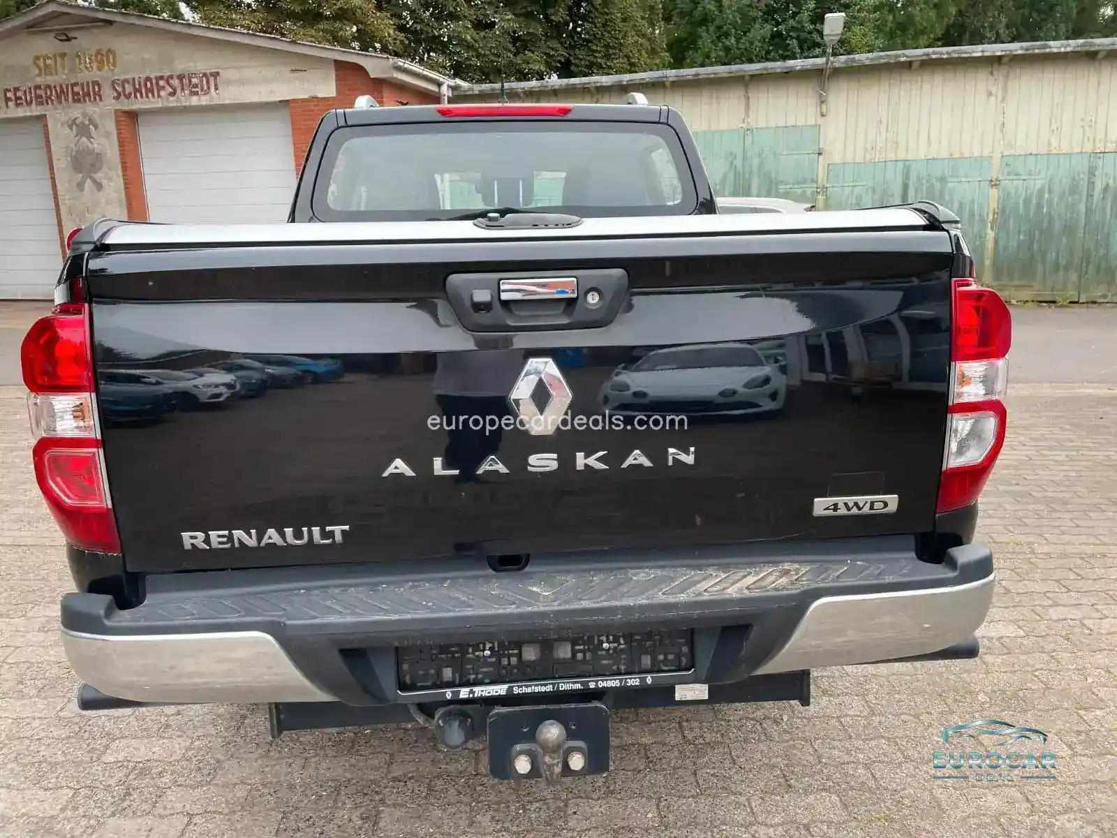Renault Alaskan