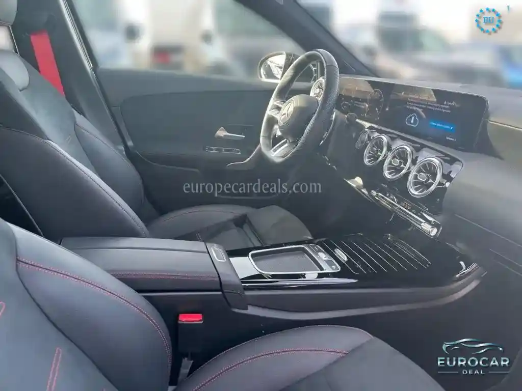 Mercedes-Benz A 35 AMG