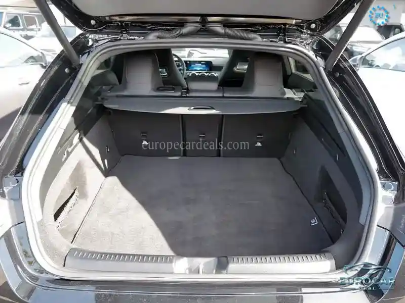 Mercedes-Benz CLA 200 Shooting Brake