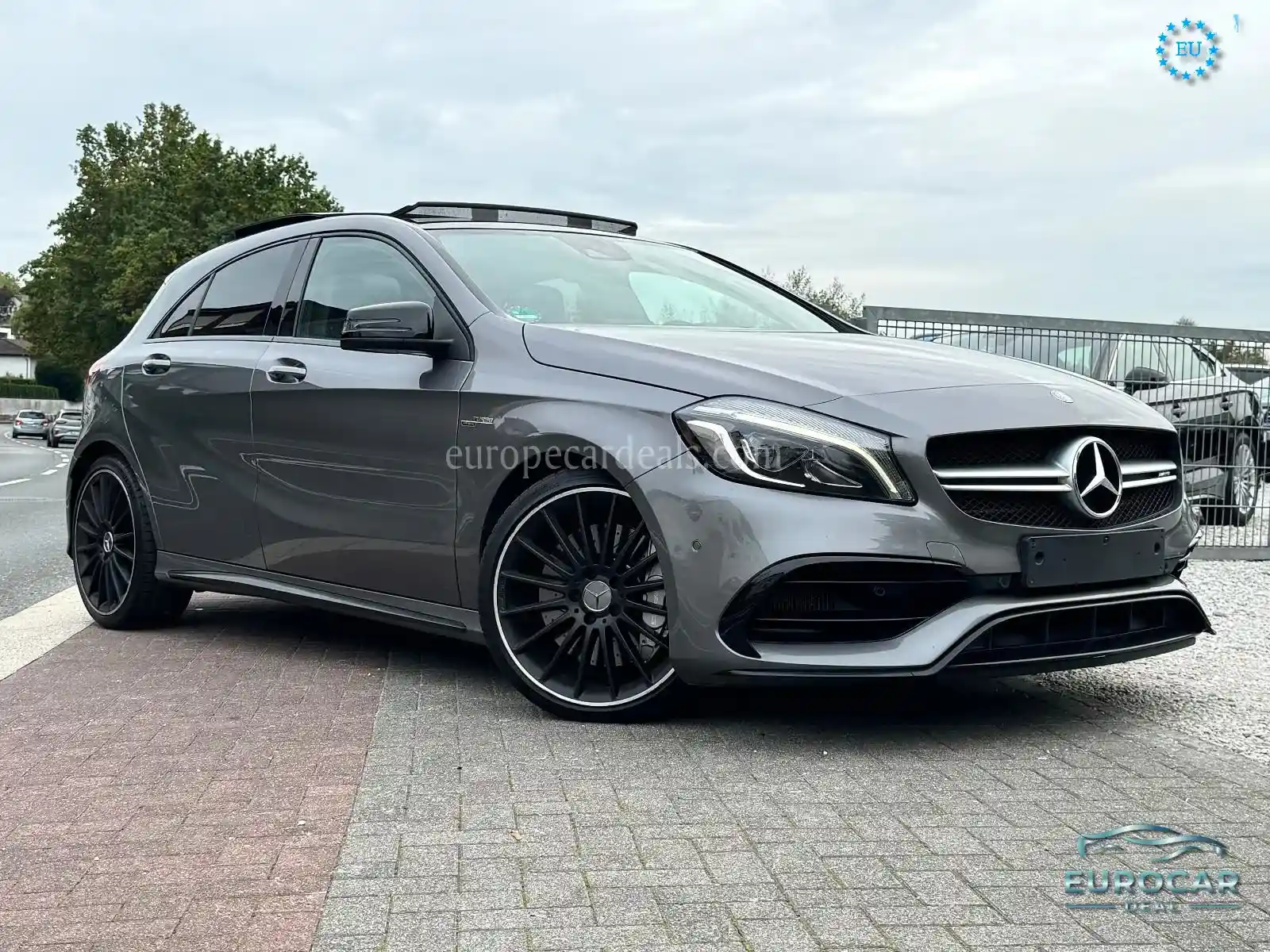 Mercedes-Benz A 45 AMG