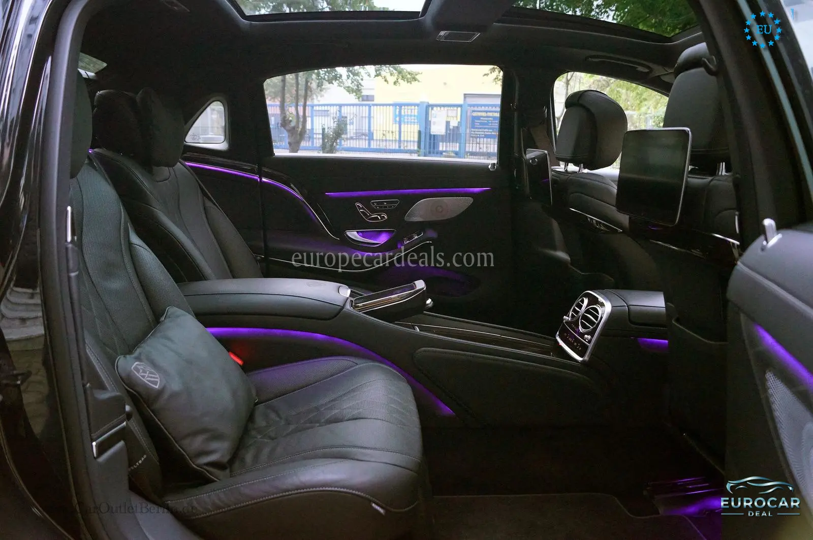Mercedes-Benz S 560