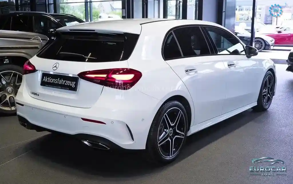 Mercedes-Benz A 200