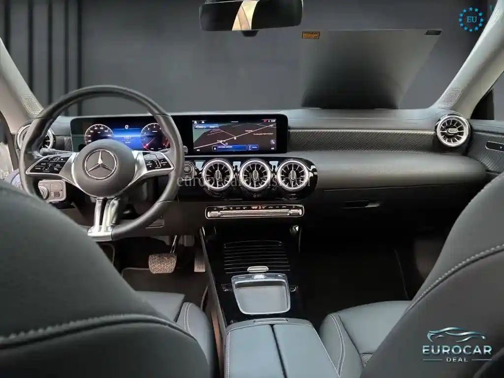 Mercedes-Benz CLA 180 Shooting Brake