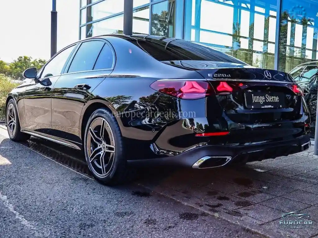 Mercedes-Benz E 220