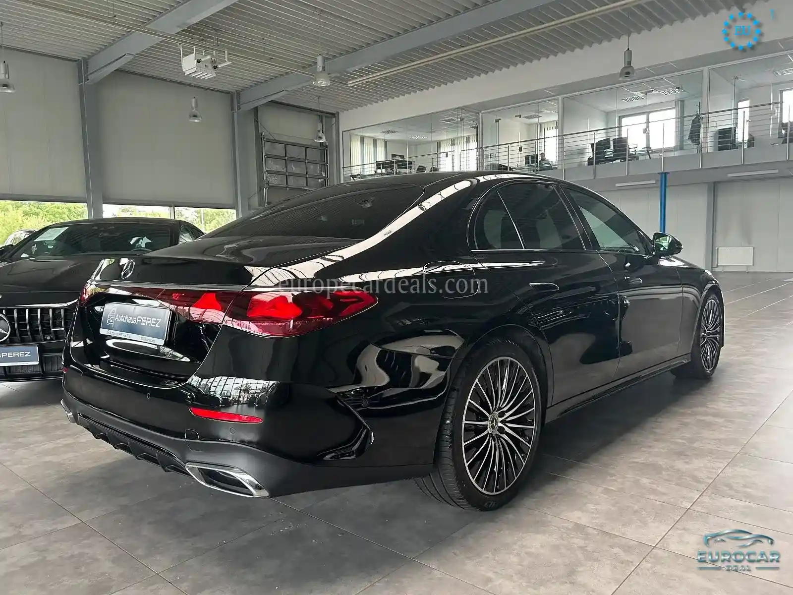 Mercedes-Benz E 200