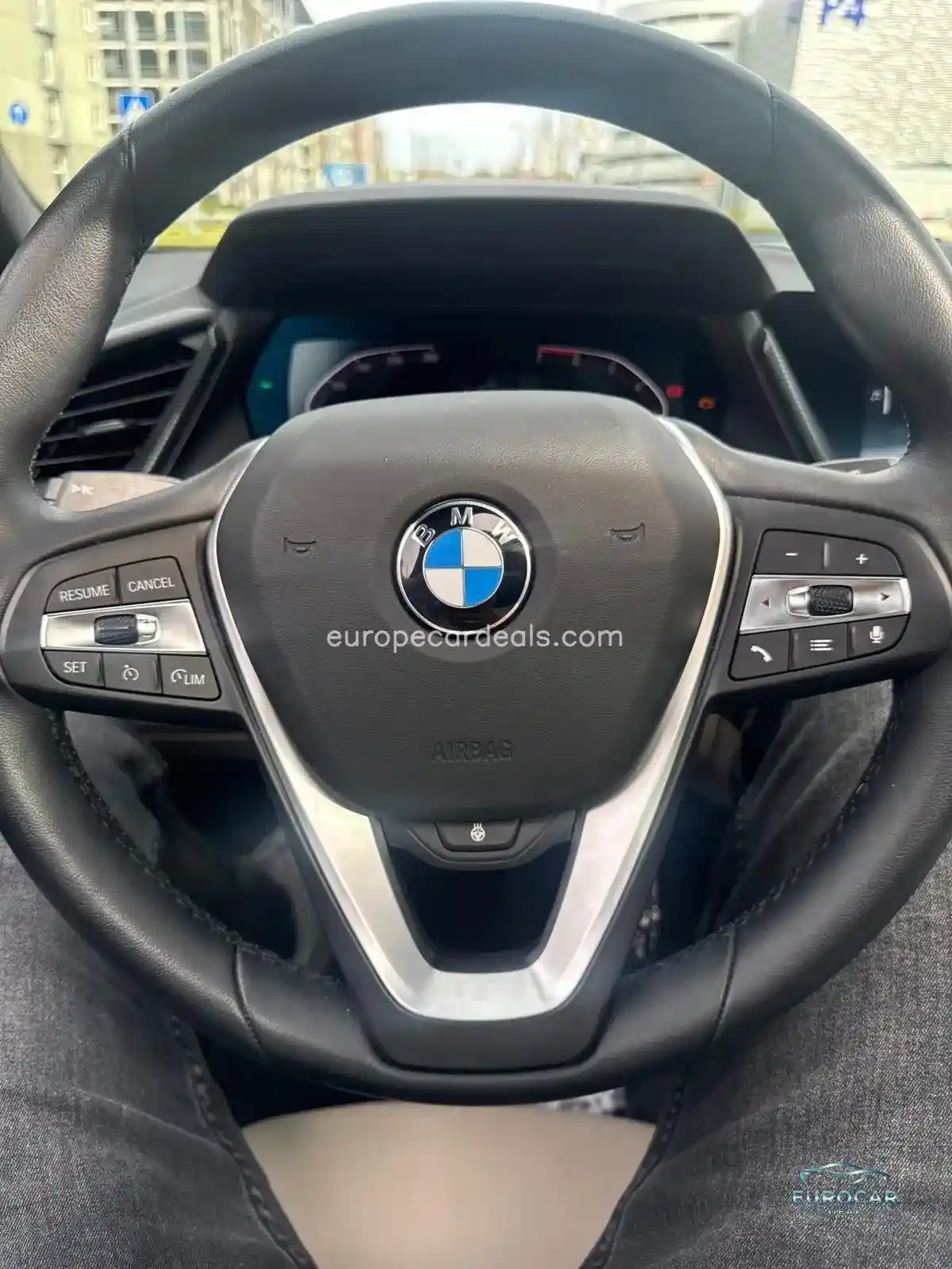 BMW 228