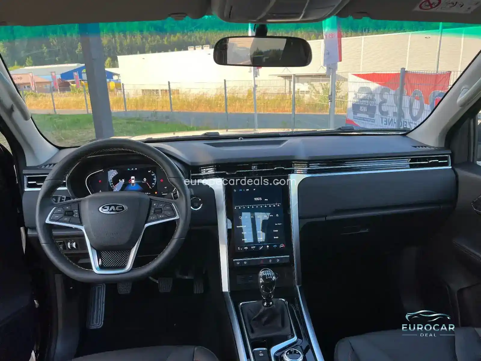 JAC 8 Pro