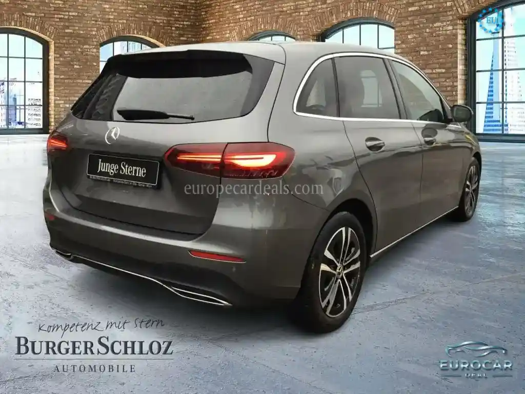 Mercedes-Benz B 180