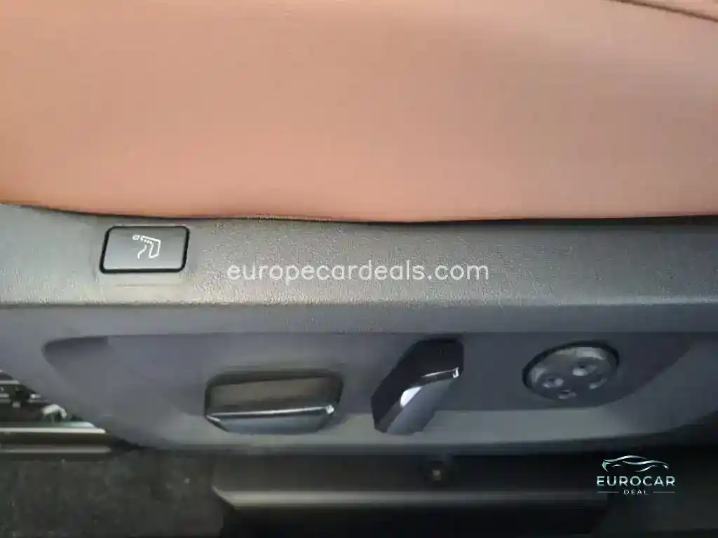 Mitsubishi Plug-in Hybrid Outlander