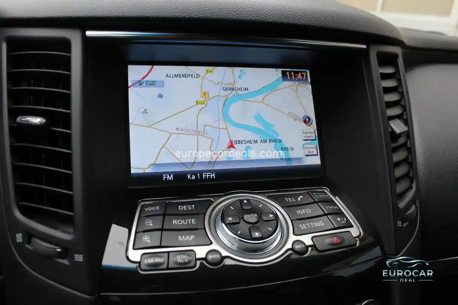 Infiniti QX70