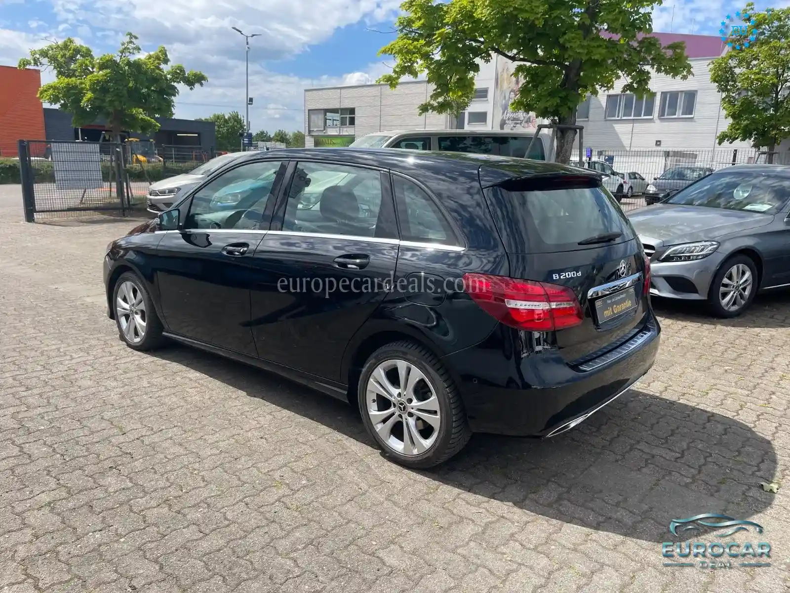 Mercedes-Benz B 200