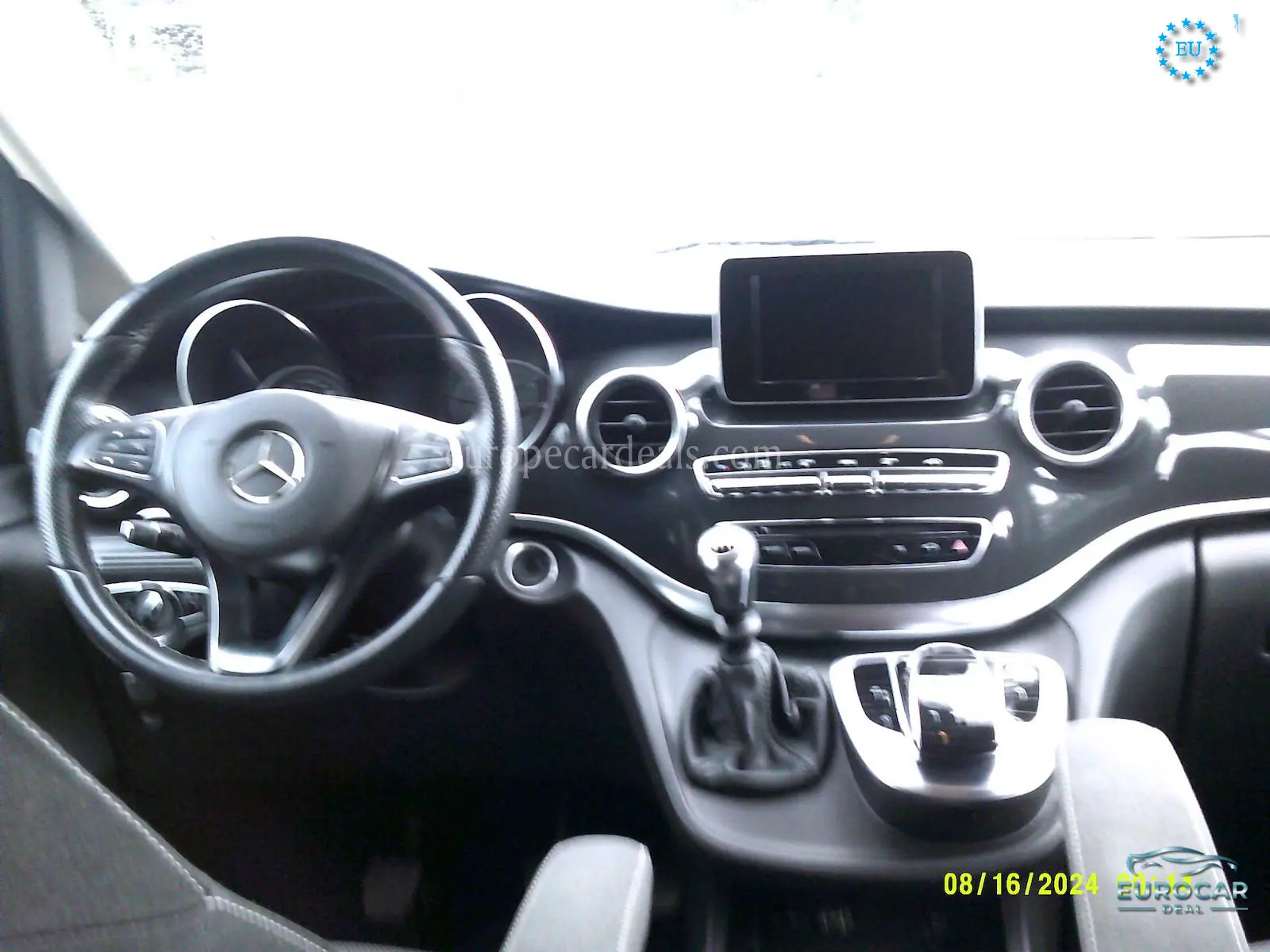 Mercedes-Benz V 220