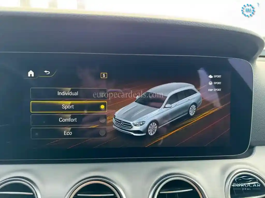 Mercedes-Benz E 220