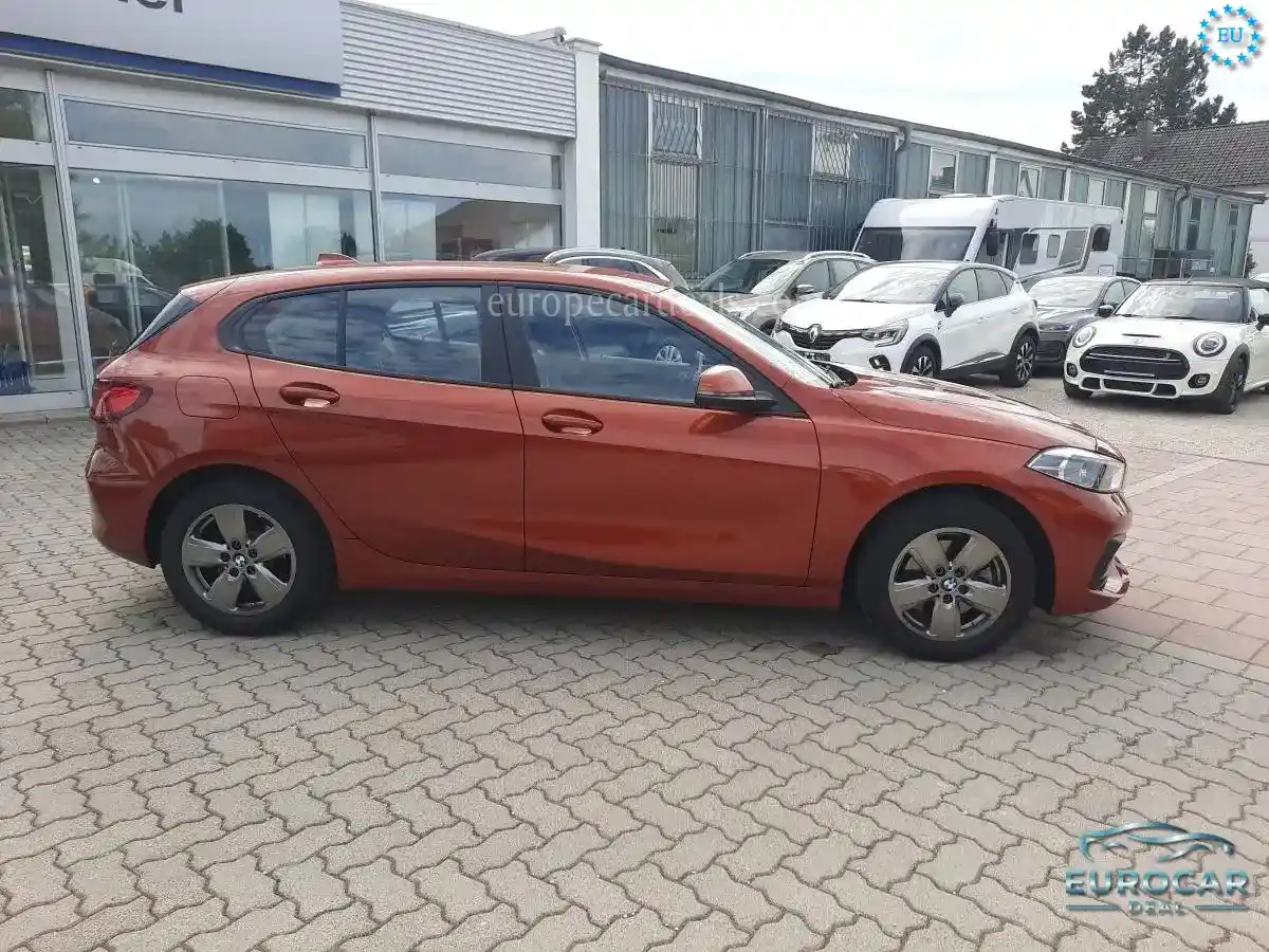 BMW 118