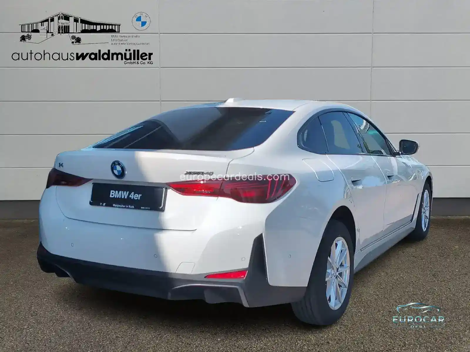 BMW i4