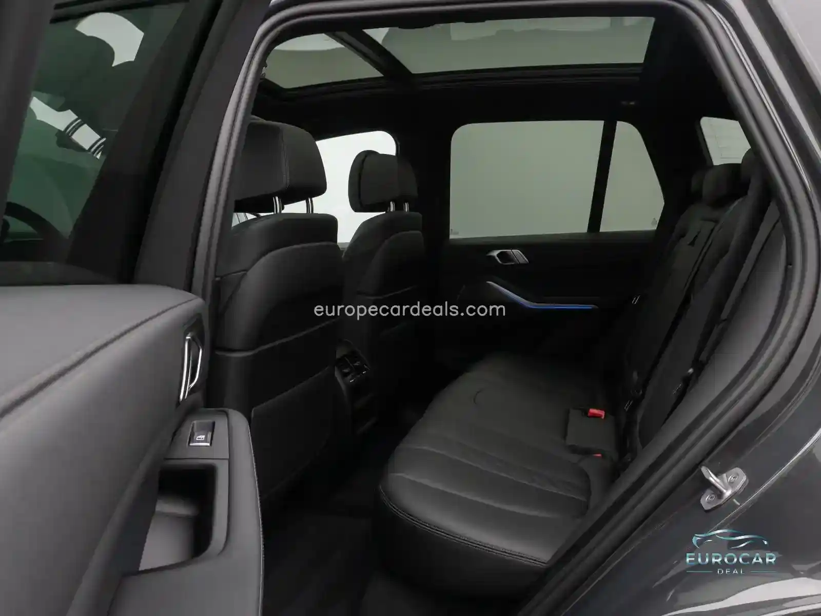 BMW X5 M50
