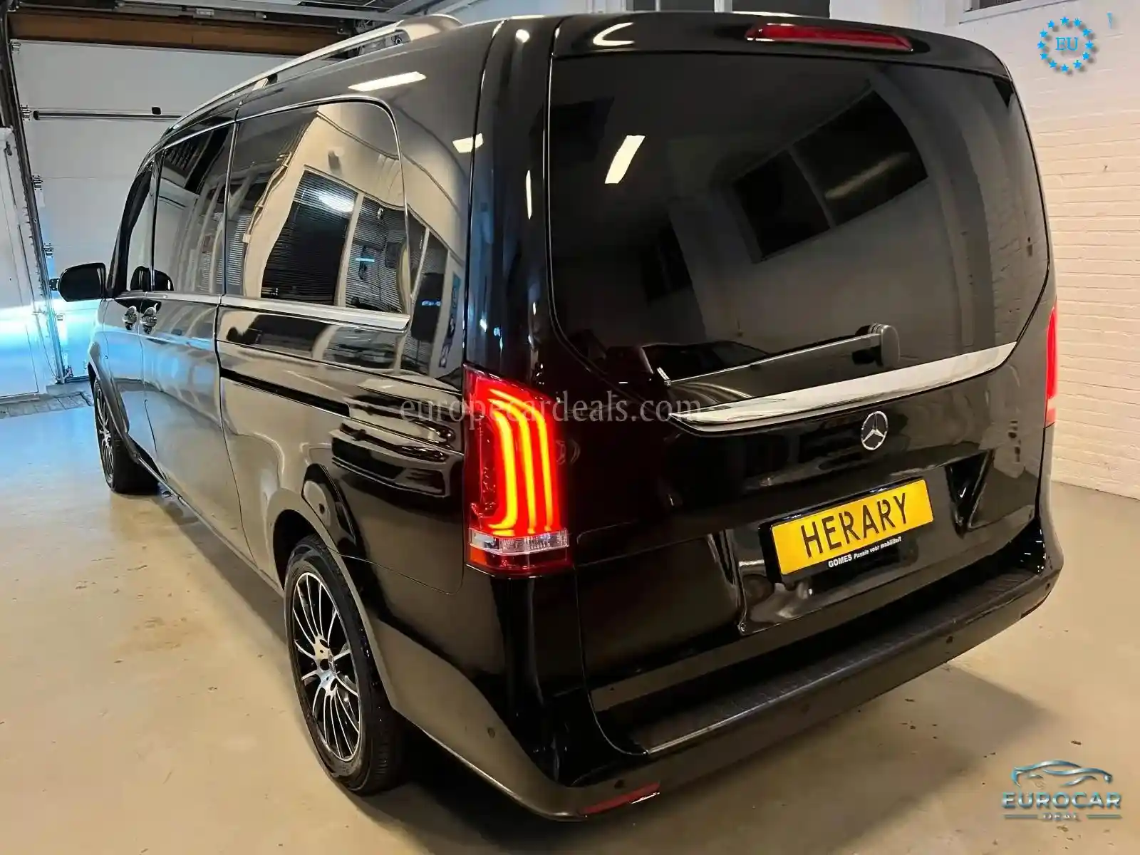 Mercedes-Benz V 250