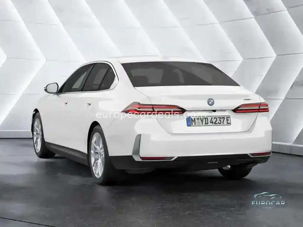 BMW i5