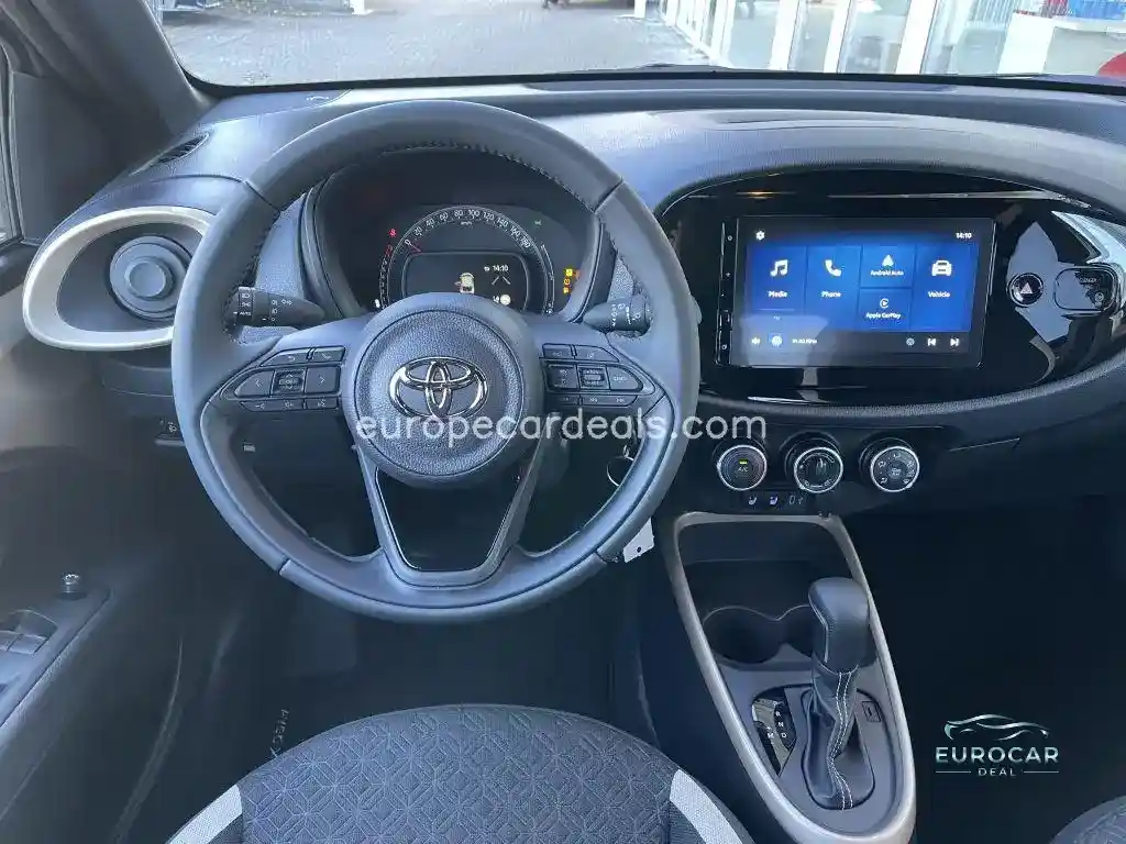 Toyota Aygo (X)
