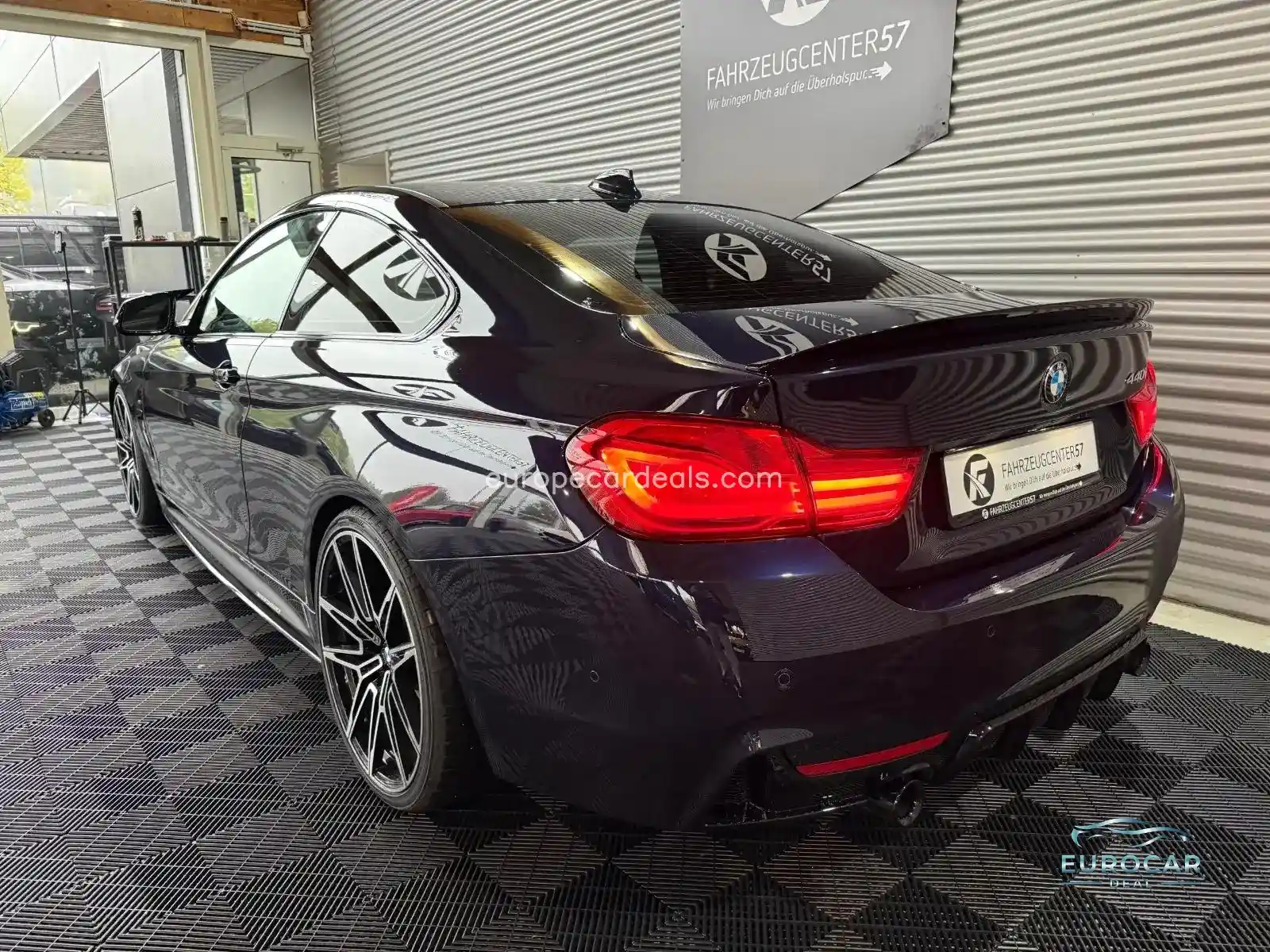 BMW 440
